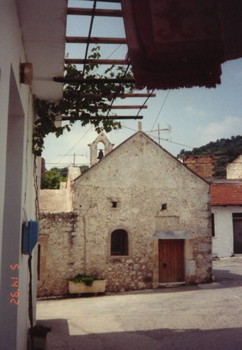 crete15.jpg (74557 bytes)