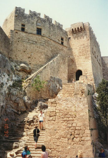 rhodes16.jpg (89763 bytes)